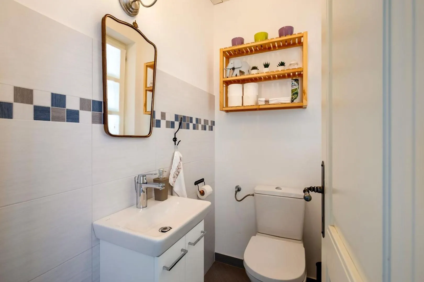 Beautiful Villa Gf25 With Pool In Višnjan